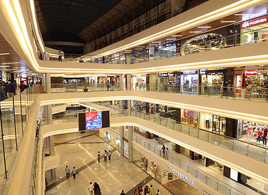 Malls & Shopping Centers